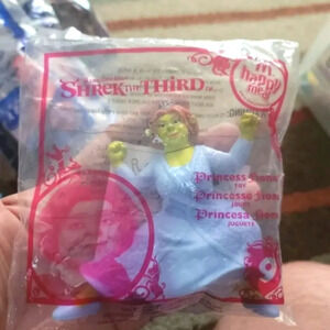 2007 Shrek The Third McDonalds Happy Meal Toy - Princess Fiona #9 sealed in pack